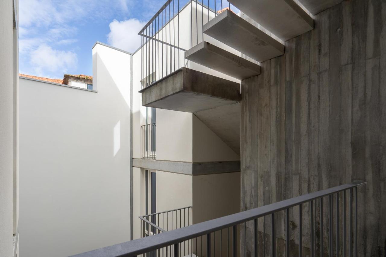 Host Wise - Luxurious Private Flats - Balcony Lägenhet OOporto Exteriör bild