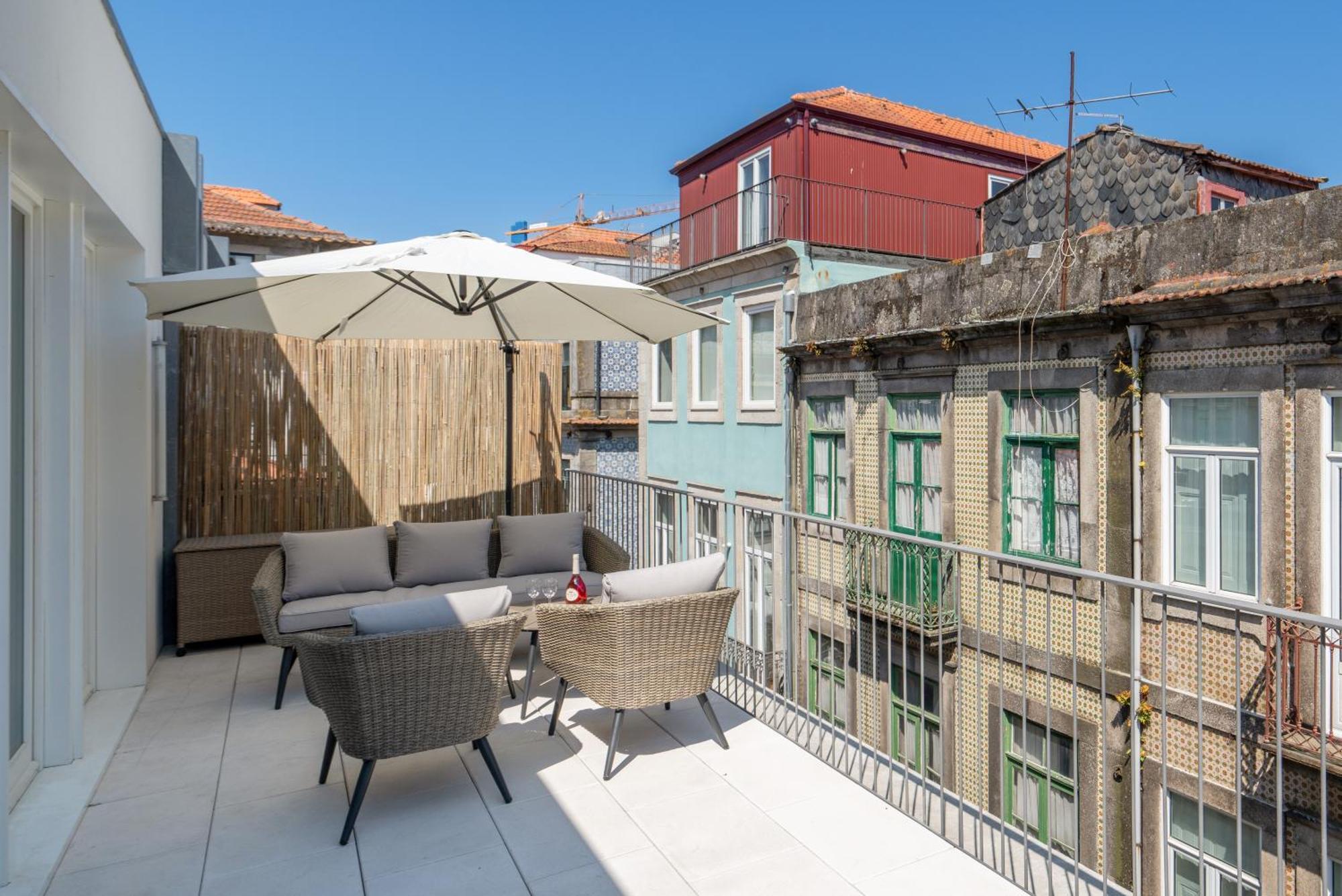 Host Wise - Luxurious Private Flats - Balcony Lägenhet OOporto Rum bild